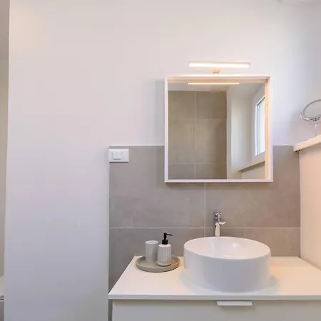 Noa Apartament *